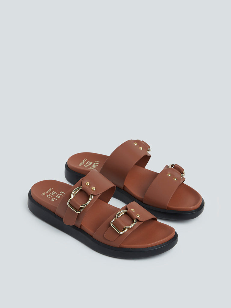 LUNA BLU Tan Buckle Pattern Strap Sandals